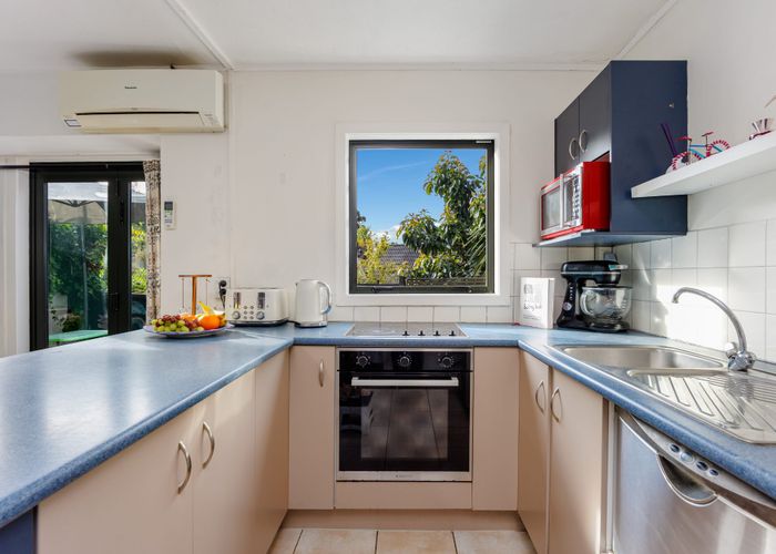  at 15/65 Rangatira Road, Beach Haven, North Shore City, Auckland