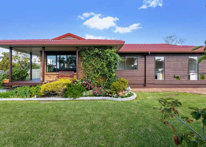  at 1 Kenwick Place, Burswood, Manukau City, Auckland