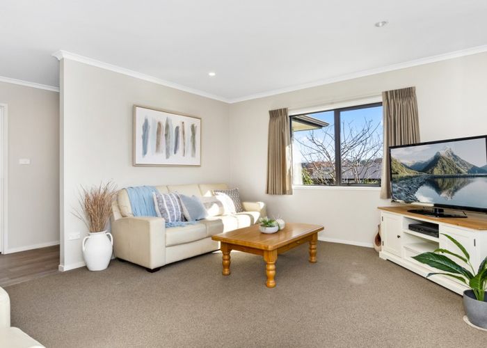  at 73 Bathurst Crescent, Pyes Pa, Tauranga