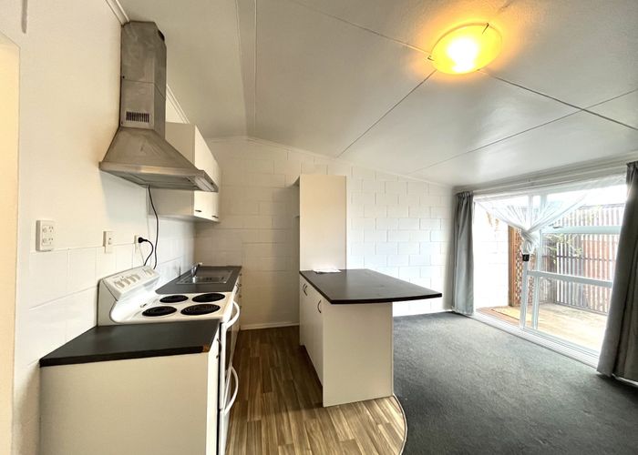  at 3/8a Heretaunga Ave, Onehunga, Auckland City, Auckland