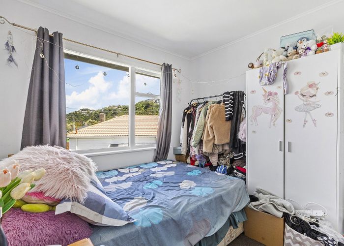  at 1/139 Queens Drive, Lyall Bay, Wellington