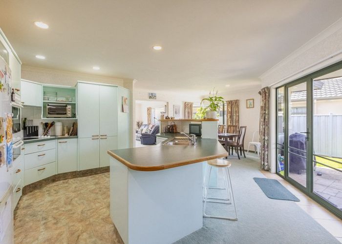  at 69 Kensington Drive, Taradale, Napier