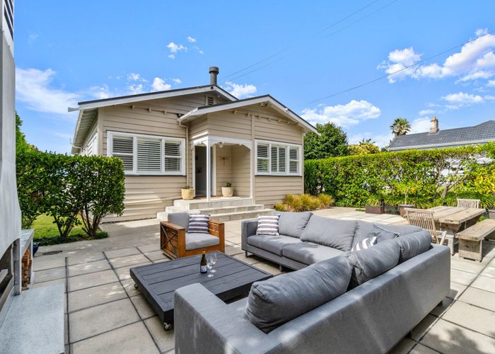  at 17 Arthur Street, Onehunga, Auckland
