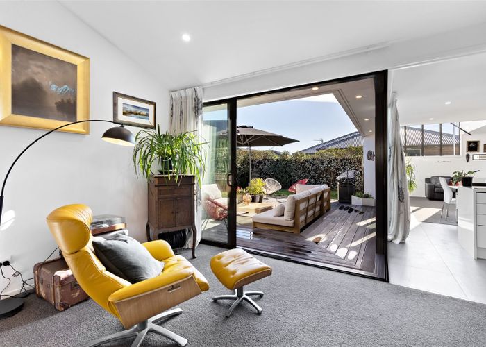  at 27 Holiday Drive, Mairehau, Christchurch