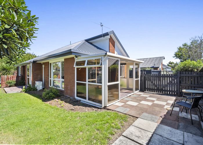  at 40B Quinns Road, Shirley, Christchurch City, Canterbury