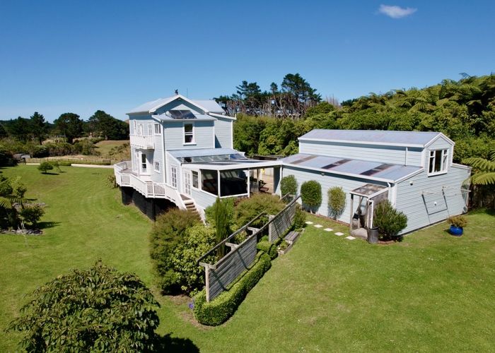  at 381 Horokiwi Road, Horokiwi, Wellington