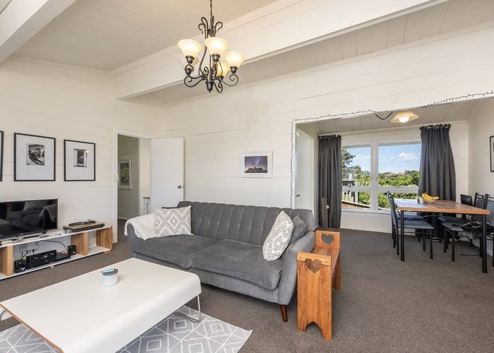  at 15 Dunmail Way, Newlands, Wellington
