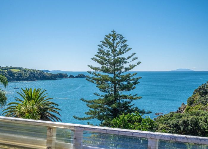  at 4 McIntosh Road, Oneroa, Waiheke Island, Auckland