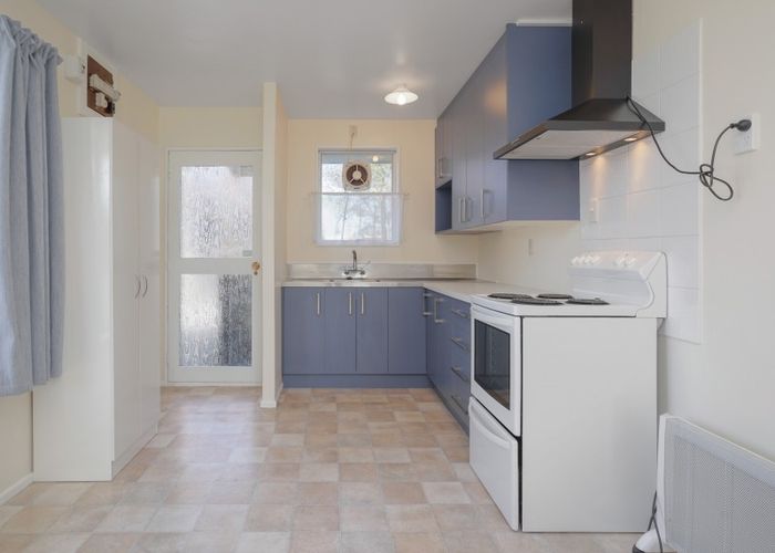  at 1/73 Epsom Road, Sockburn, Christchurch
