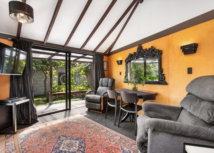  at 305D Riccarton Road, Riccarton, Christchurch City, Canterbury