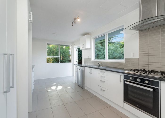  at 41 Tabitha Crescent, Henderson, Auckland