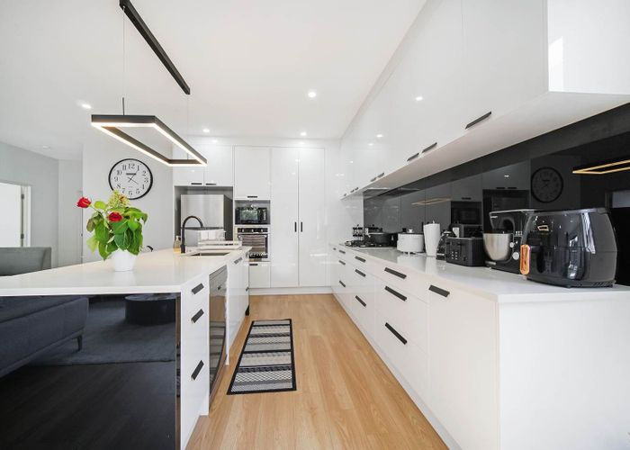  at 34 Whakatupu Road, Flat Bush, Manukau City, Auckland