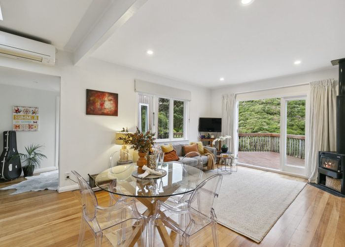  at 49 Albemarle Road, Northland, Wellington