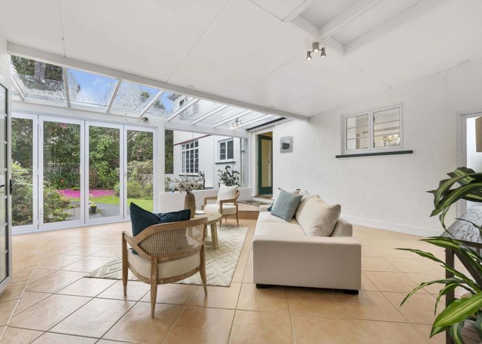  at 174 Brooklands Road, Vogeltown, New Plymouth