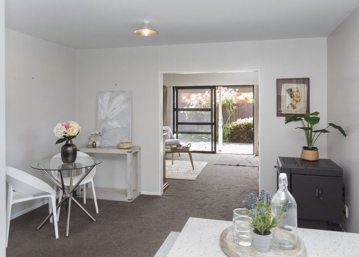  at 1/10 Parr Place, Ilam, Christchurch