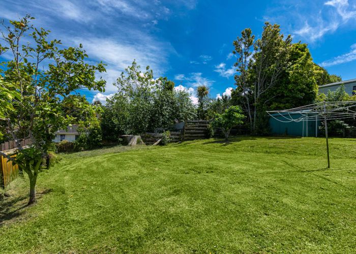 at 15 Lavery Place, Sunnynook, Auckland