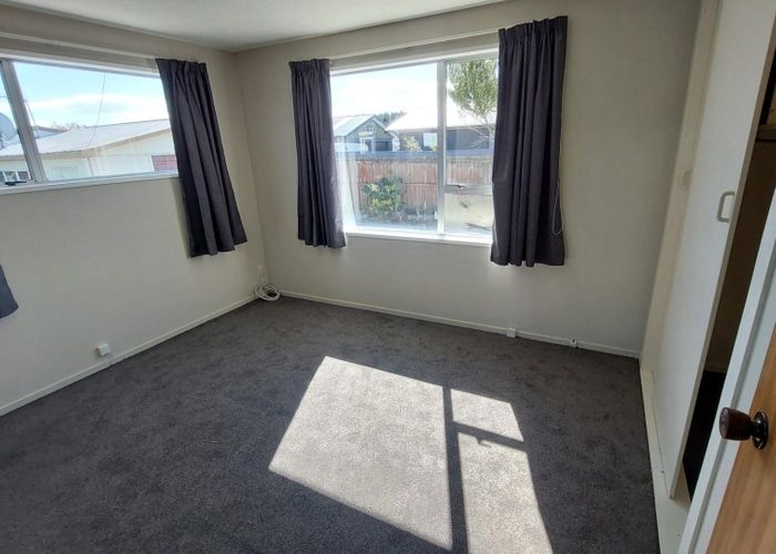  at 126 Inwoods Close, Parklands, Christchurch