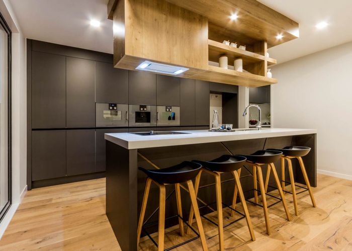  at 3 Montana Avenue, Murrays Bay, Auckland