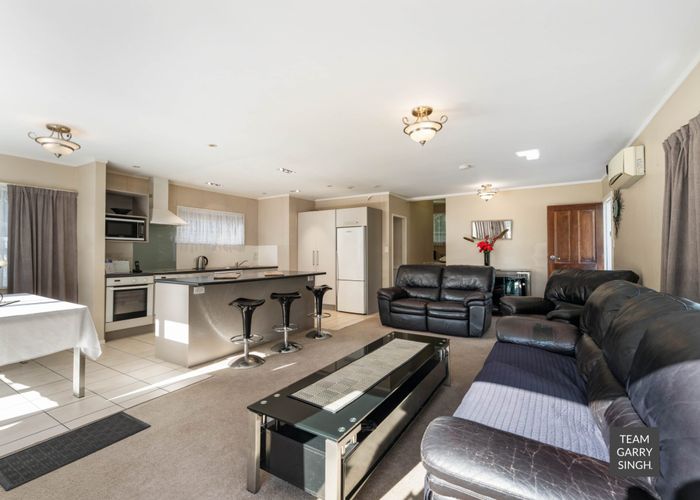  at 84 Red Hill Road, Red Hill, Papakura, Auckland