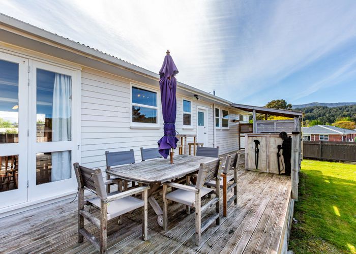  at 118 Clouston Park Road, Clouston Park, Upper Hutt, Wellington