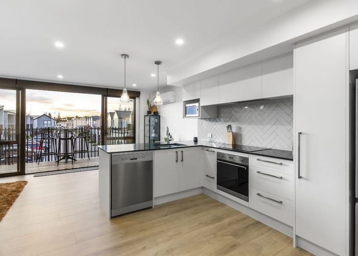  at 1/14 Unga Place, Beachlands, Auckland