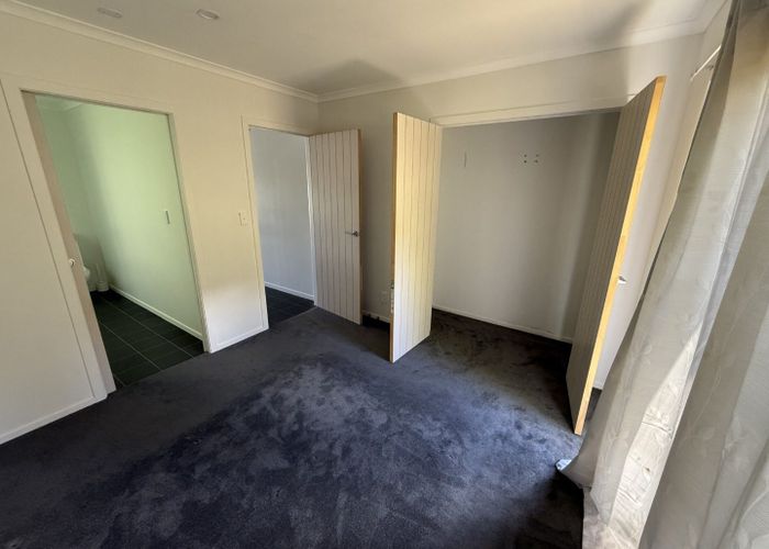  at 9 Lowry Heights, Stokes Valley, Lower Hutt, Wellington