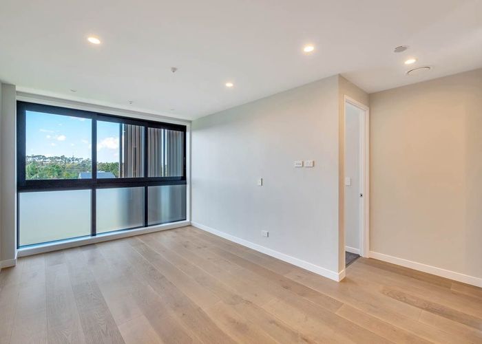  at 107/9-11 Walmer Road, Point Chevalier, Auckland City, Auckland