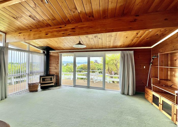 at 6 Bernard Street, Two Mile Bay, Taupo