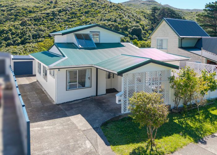  at 50 Hazlewood Avenue, Karori, Wellington, Wellington