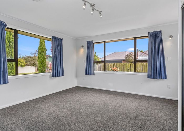  at 40 Kathleen Crescent, Hornby, Christchurch