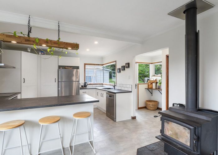  at 42 Island View Road, Western Heights, Rotorua, Bay Of Plenty