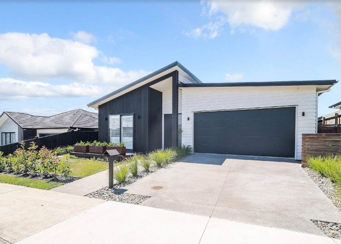  at 18 Jane Maree Road, Kumeu