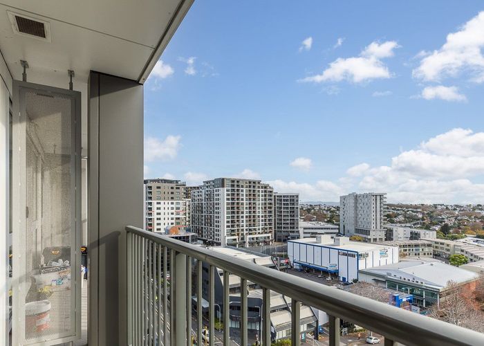  at 1007/53 Cook Street, Auckland Central, Auckland