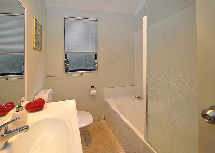  at 81a Skipton Street, Mangere East, Manukau City, Auckland