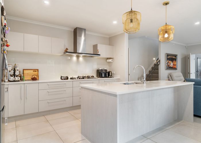  at 41 Andalusian Way, Karaka, Franklin, Auckland