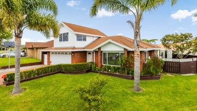  at 15 Newinn Crescent, East Tamaki Heights, Auckland