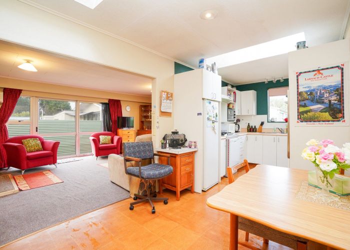  at 28 Dunns Road, Otatara