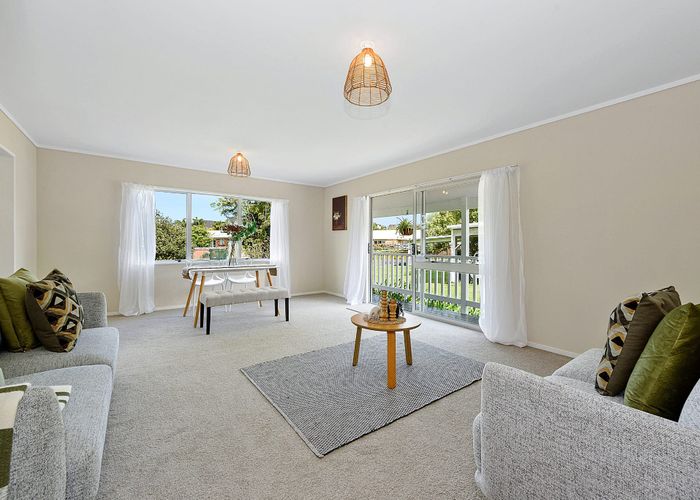  at 77a Lake Crescent, Hamilton Lake, Hamilton, Waikato