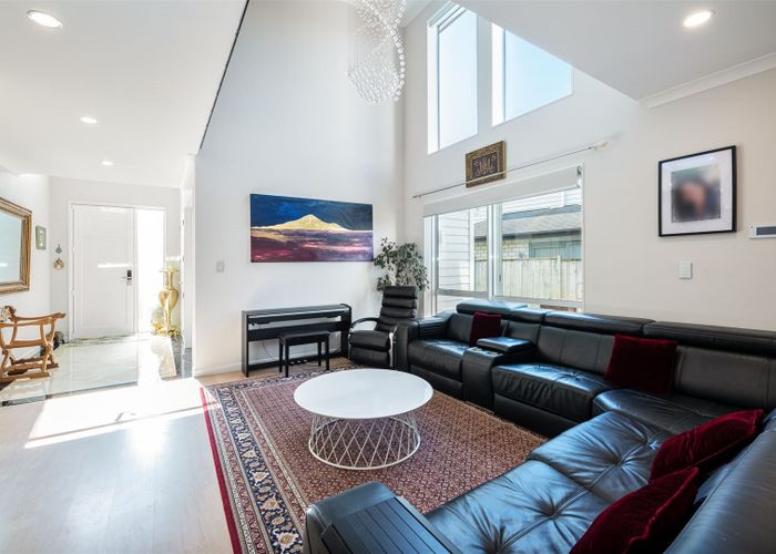  at 8 Irongate Avenue, Ranui, Auckland