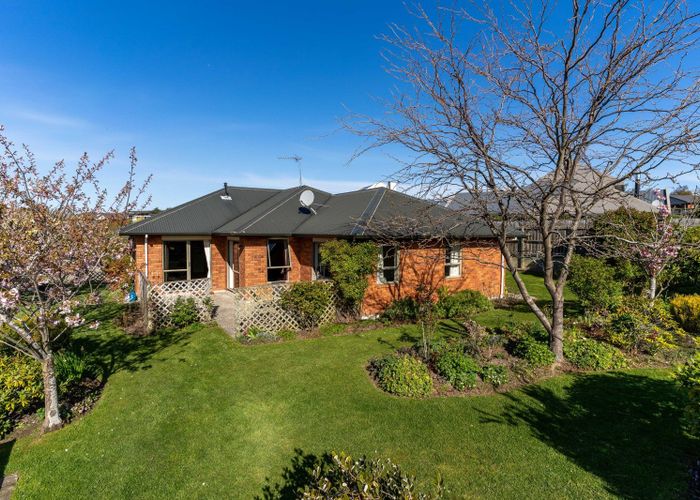  at 19 Duxford Crescent, Fairfield, Dunedin