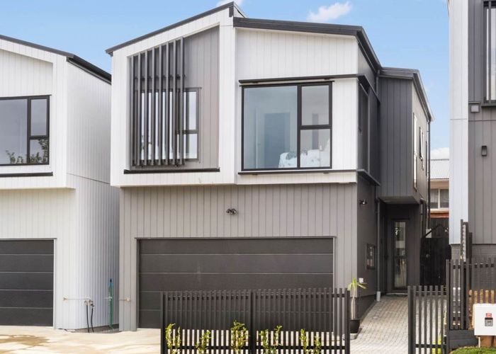  at 1A Wells Road, Bucklands Beach, Auckland