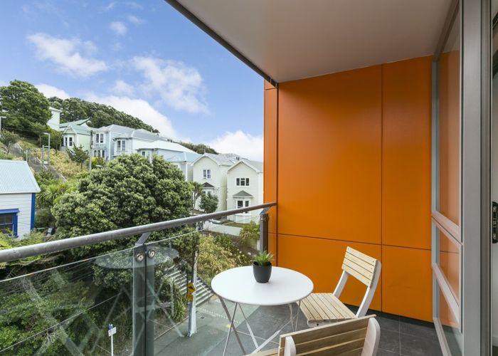  at 6D/1 Hanson Street, Mount Cook, Wellington