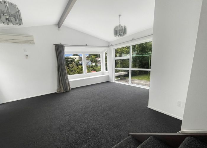  at 8 Witham St, Island Bay, Wellington, Wellington