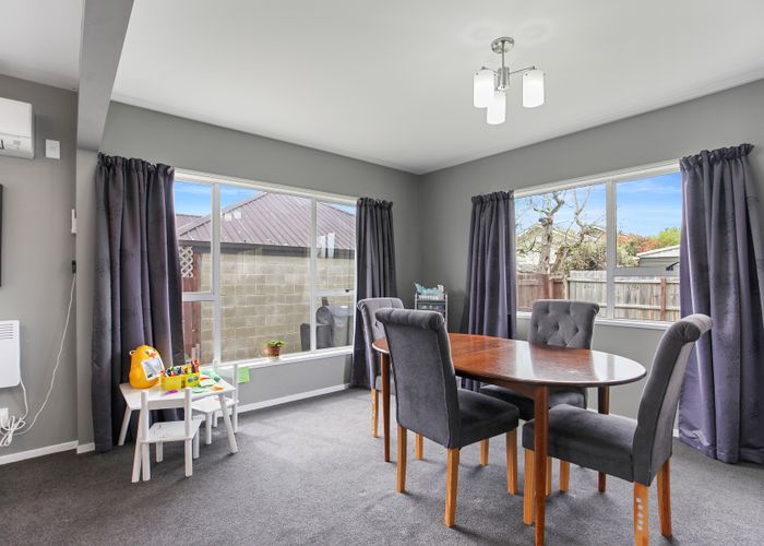  at 2/10 Cardiff Avenue, Somerfield, Christchurch