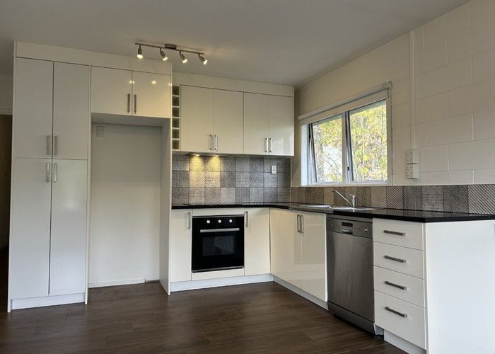  at 5/24 Sherbourne Road, Mount Eden, Auckland
