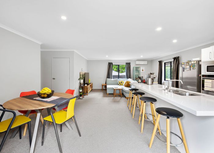  at 5A Nielsen Place, Massey, Auckland
