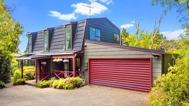  at 52 Wirihana Road, Titirangi, Auckland