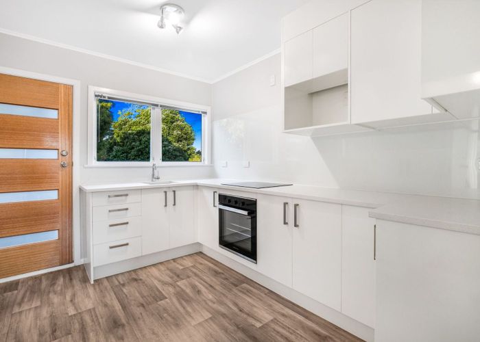  at 5 Rondorlyn Place, Manurewa, Manukau City, Auckland