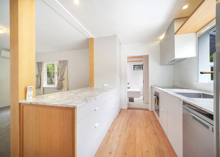  at 16 Mahoe Road, Titirangi, Waitakere City, Auckland