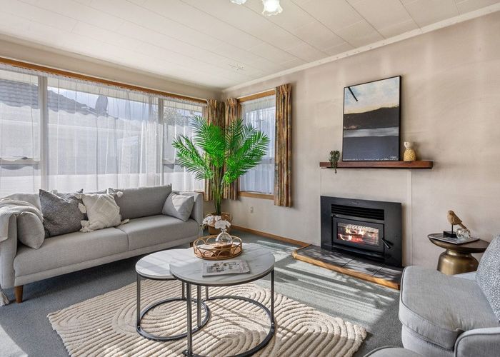  at 9 Colesbury Street, Bishopdale, Christchurch City, Canterbury